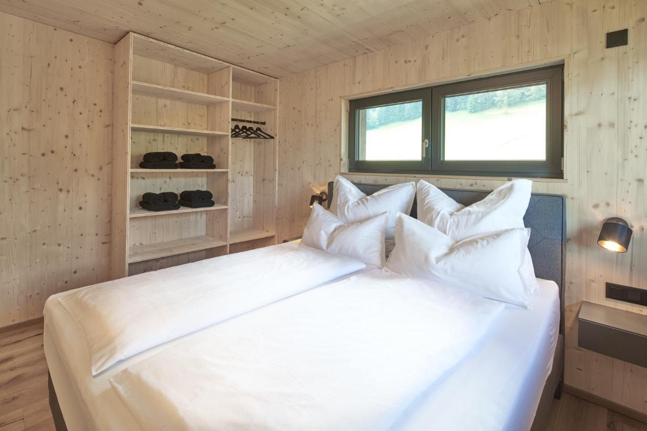 Black Forest Lodges - Gehobene Ferienwohnungen Mit Privatsaunas 툴페스 외부 사진