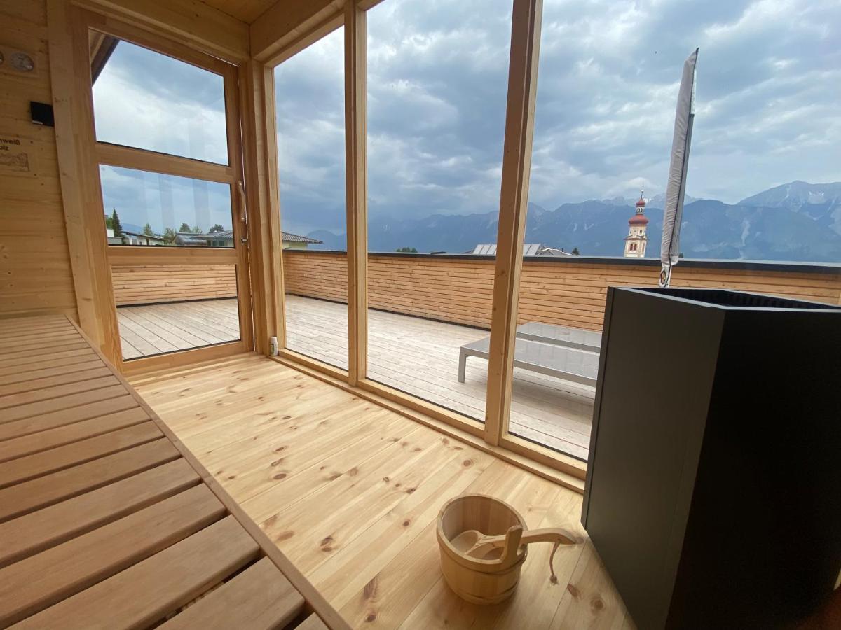 Black Forest Lodges - Gehobene Ferienwohnungen Mit Privatsaunas 툴페스 외부 사진