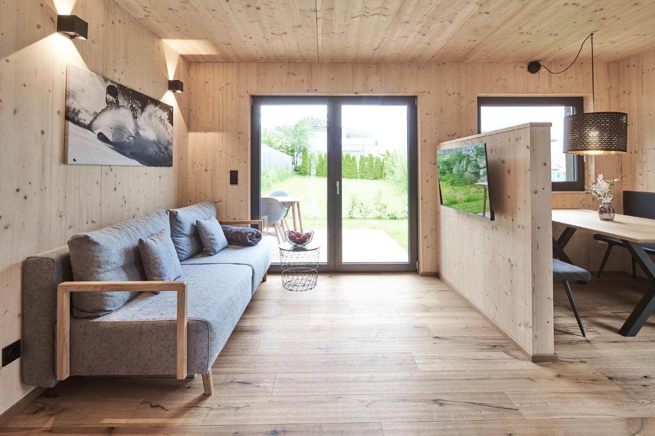 Black Forest Lodges - Gehobene Ferienwohnungen Mit Privatsaunas 툴페스 외부 사진