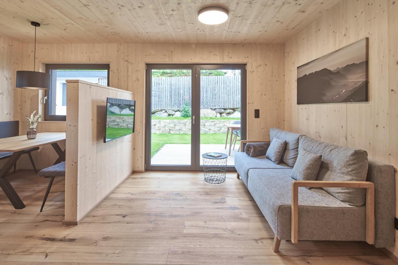 Black Forest Lodges - Gehobene Ferienwohnungen Mit Privatsaunas 툴페스 외부 사진