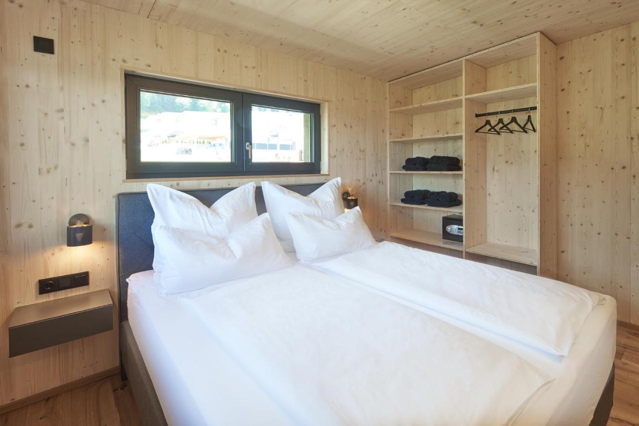 Black Forest Lodges - Gehobene Ferienwohnungen Mit Privatsaunas 툴페스 외부 사진